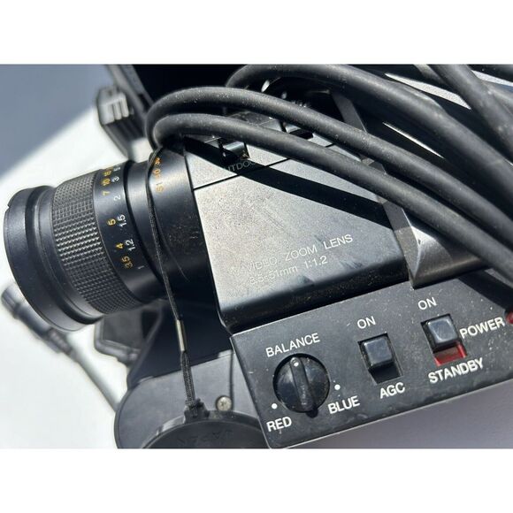 Vintage RCA CKC-018 Video Camera Untested With Vtg Bell & Howell Microphone Unt. - Picture 7 of 11